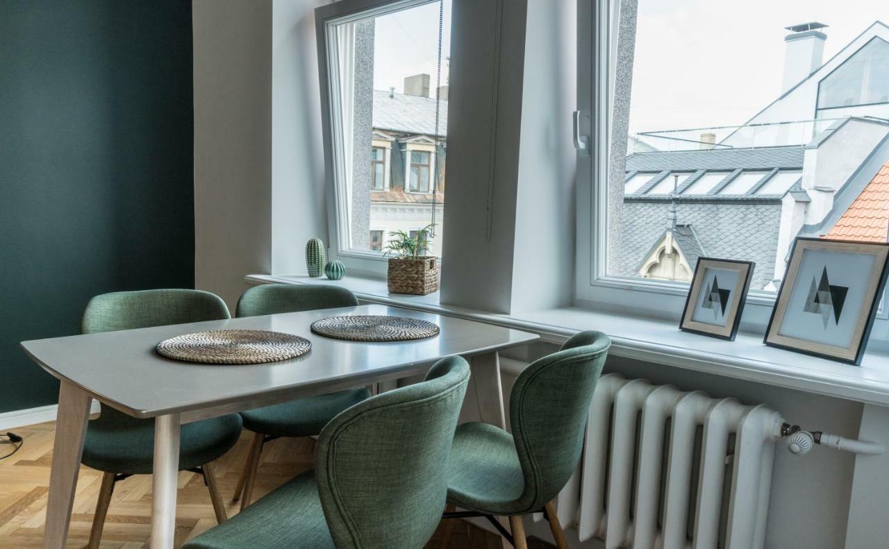 Greystone Suites & Apartments Riga Exterior foto